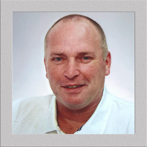 Bernd-Küppers Bernd Küppers, staatl. geprüfter Techniker und Bauleiter der MACON BAU GmbH Magdeburg
